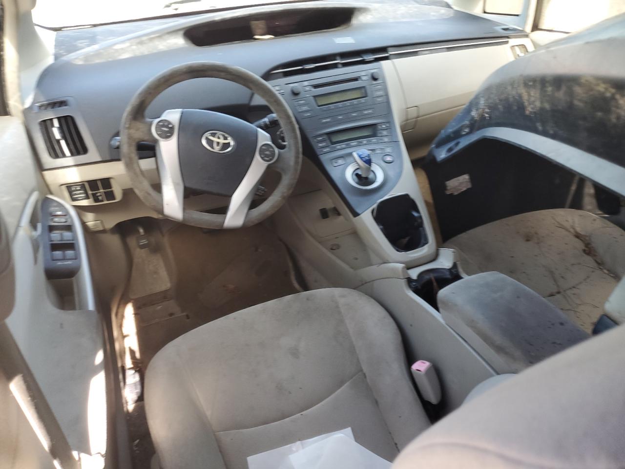 2010 Toyota Prius - Image 8