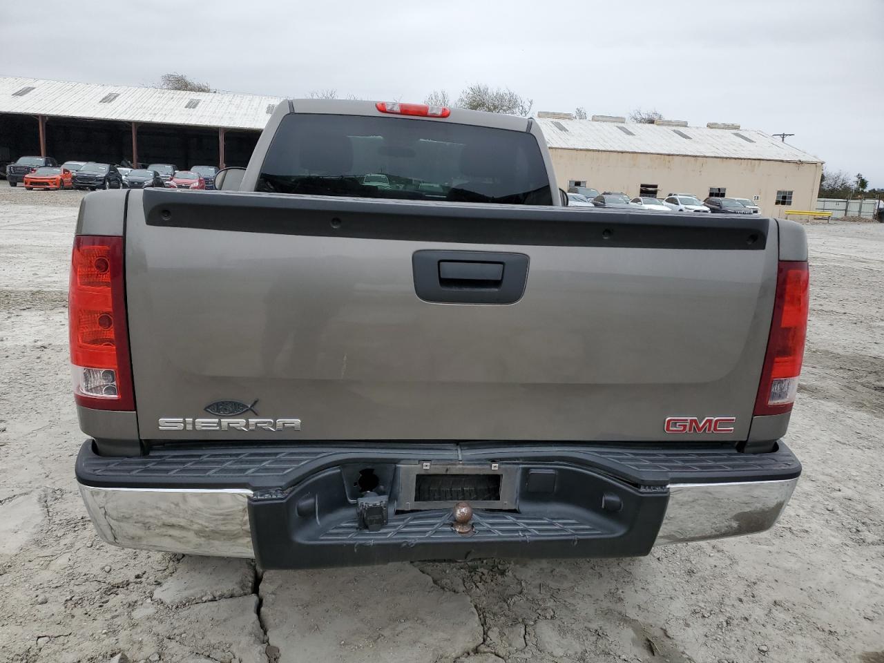 2012 GMC Sierra - Image 6