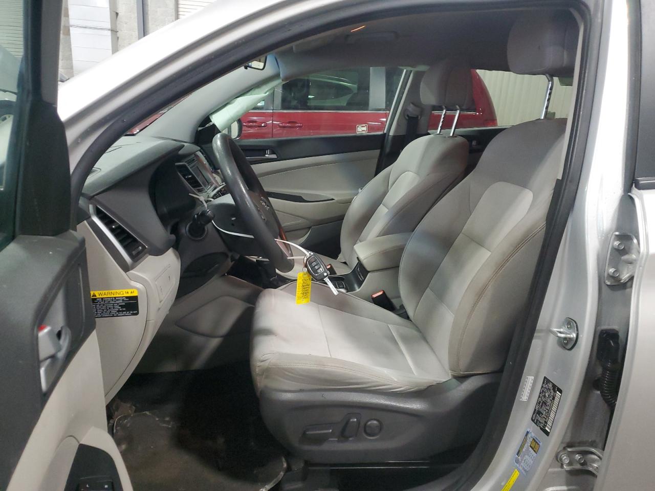 2017 Hyundai Tucson - Image 7