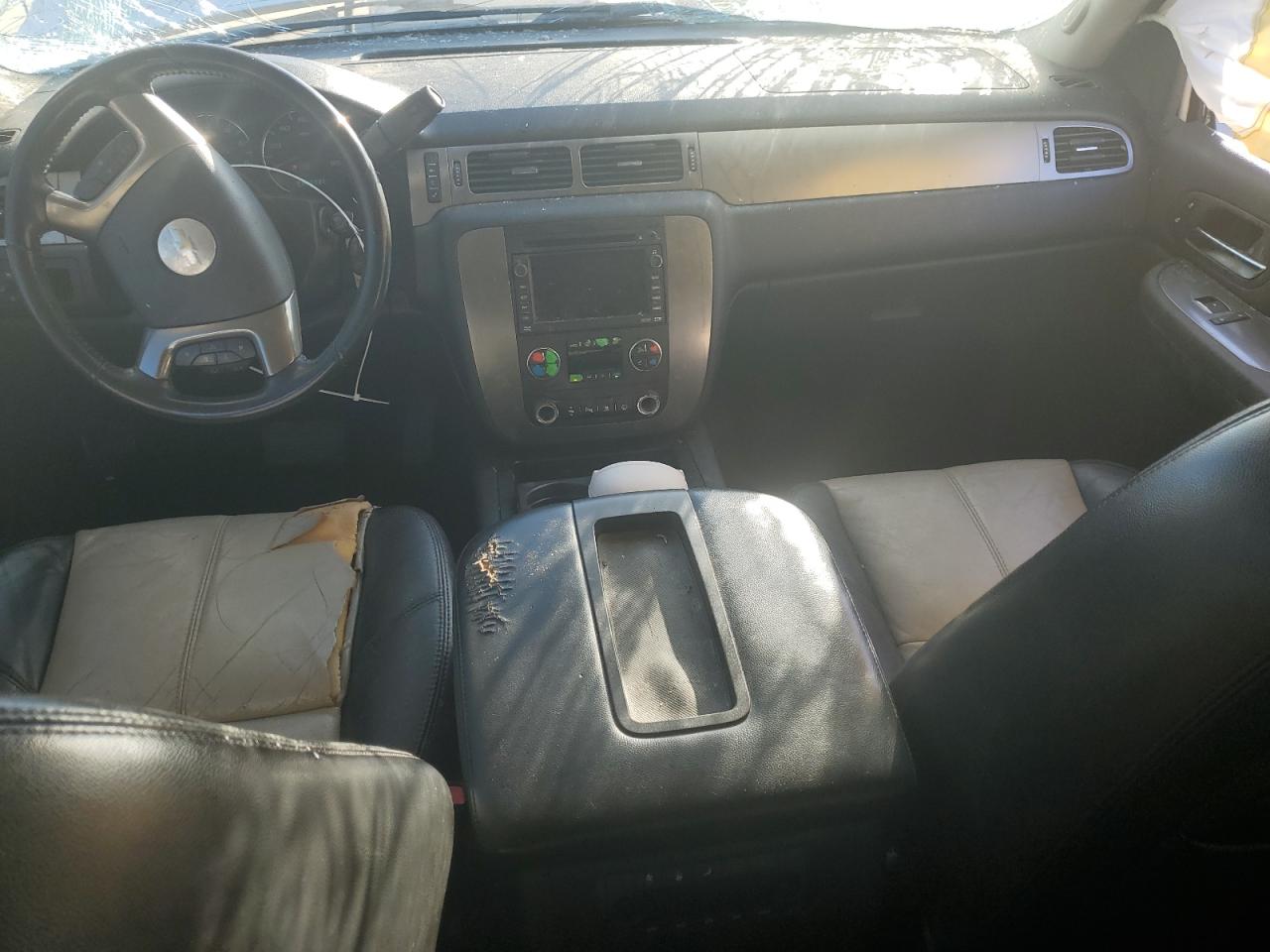 2007 Chevrolet Tahoe - Image 8