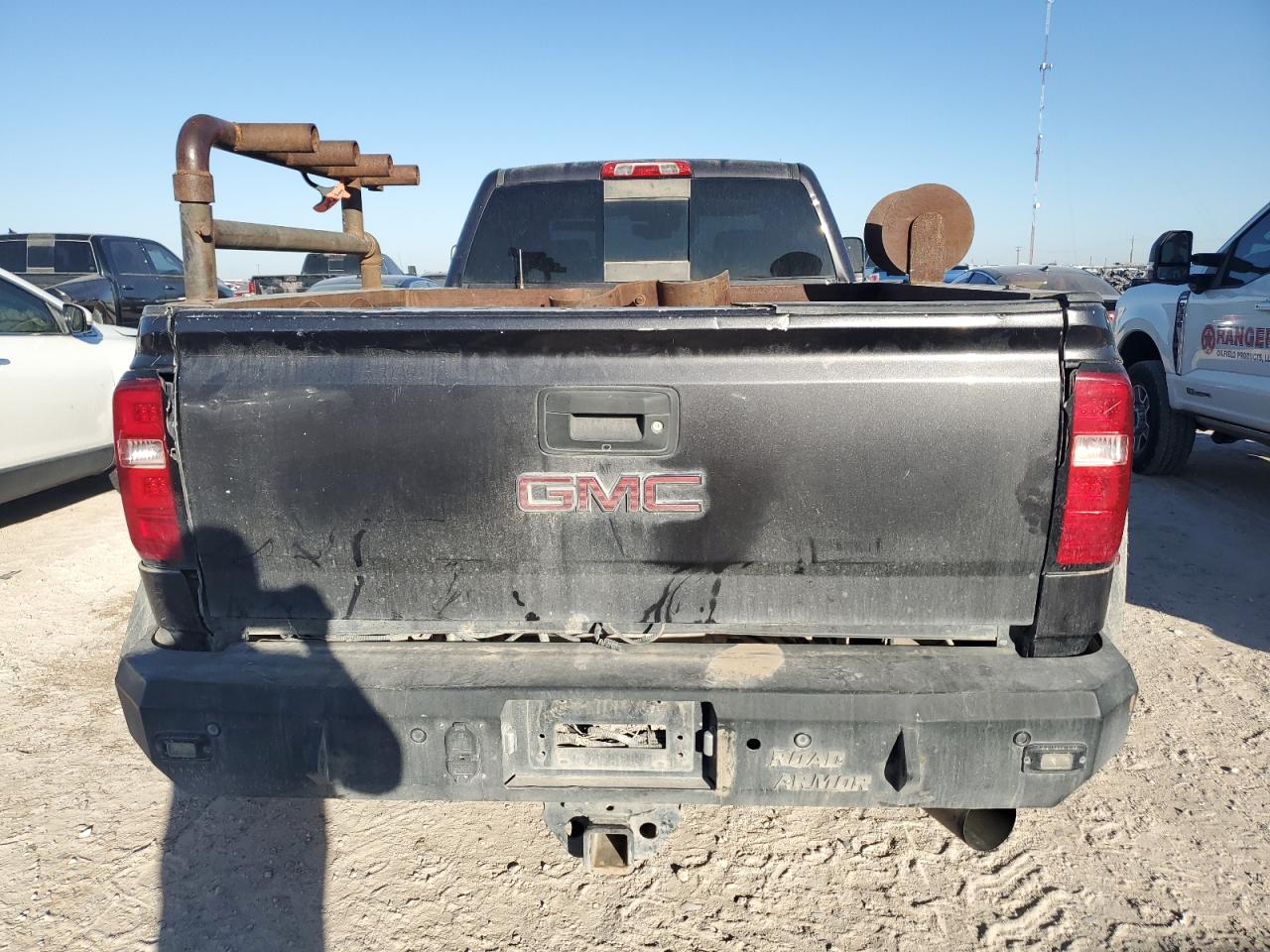 VIN 1GT424E86FF184058 2015 GMC SIERRA no.6