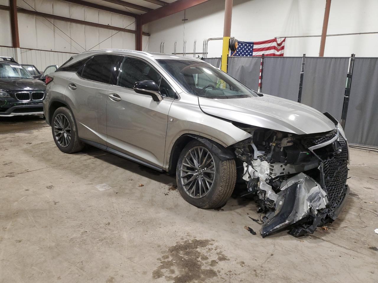 VIN 2T2BZMCA7KC182147 2019 LEXUS RX350 no.4