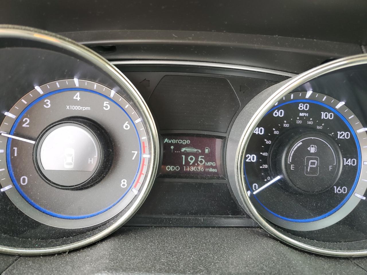 2012 Hyundai Sonata - Image 9