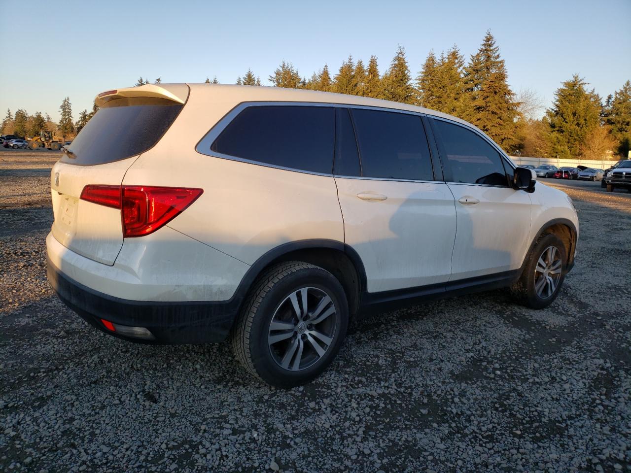 2018 Honda Pilot - Image 3