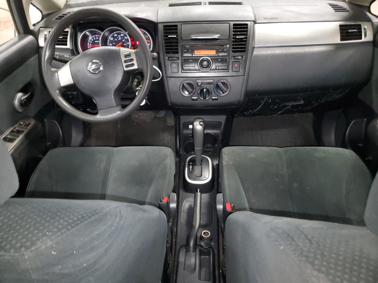 2011 Nissan Versa - Image 8