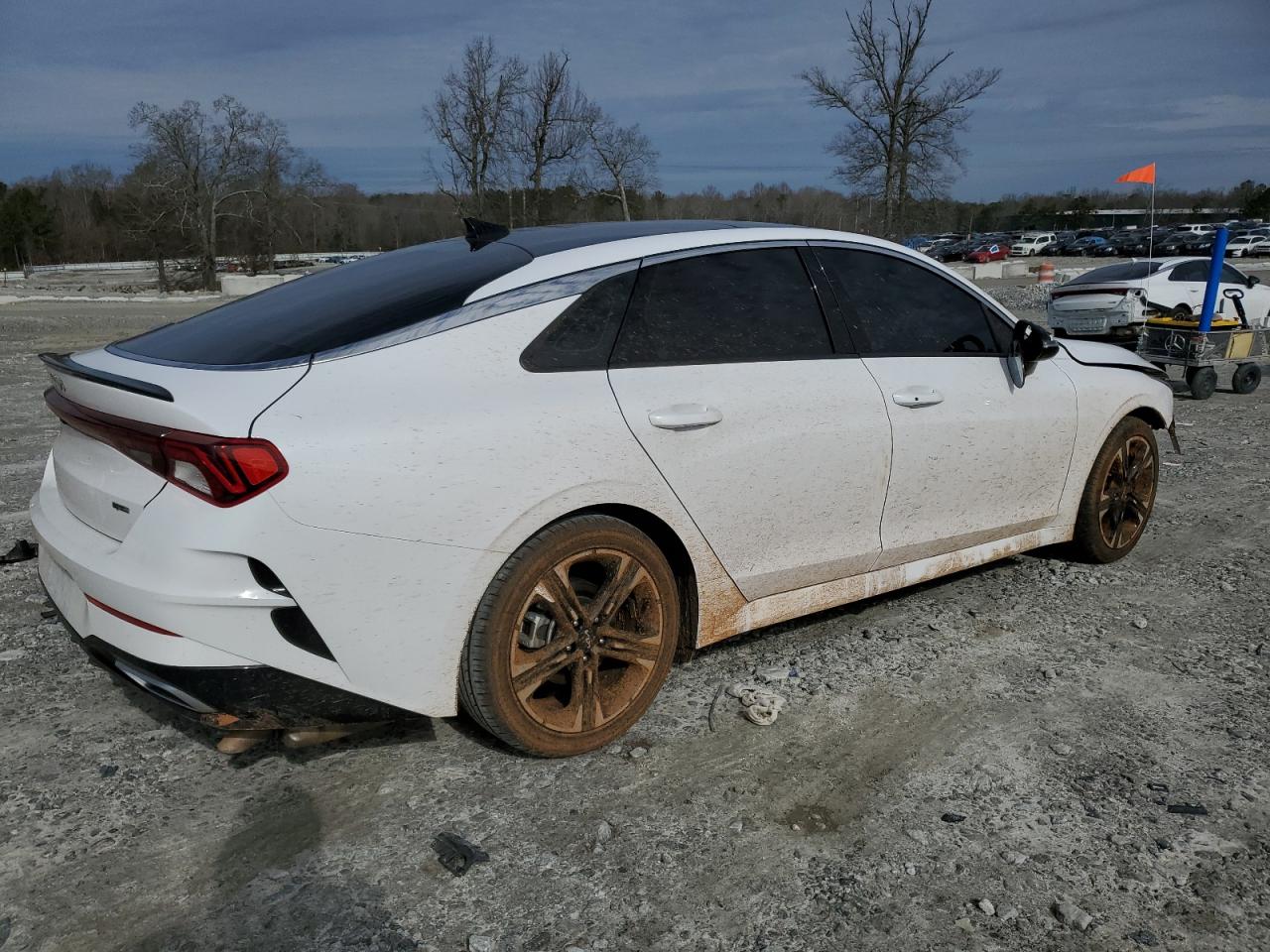 2024 Kia K5 - Image 3