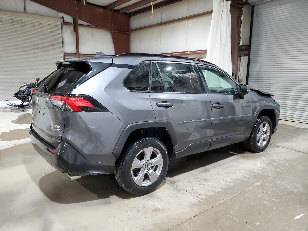 2022 Toyota RAV 4 - Image 3