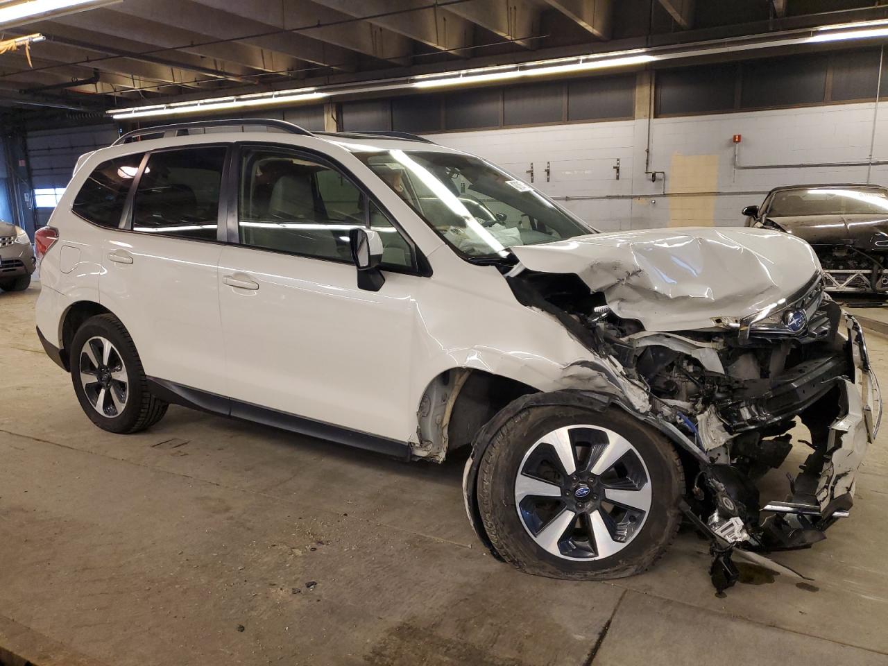 2017 Subaru Forester - Image 4