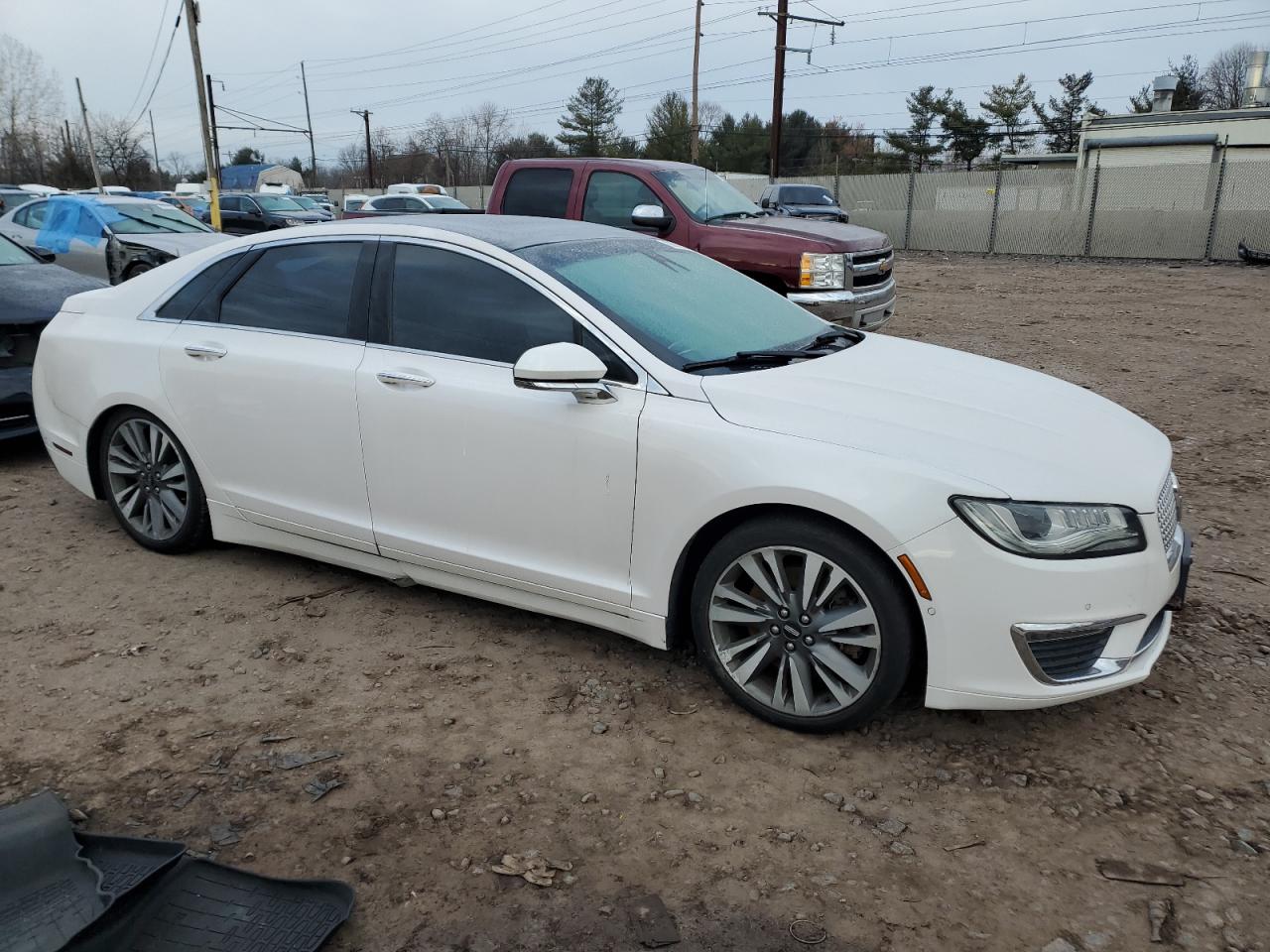 2017 Lincoln MKZ - Image 4