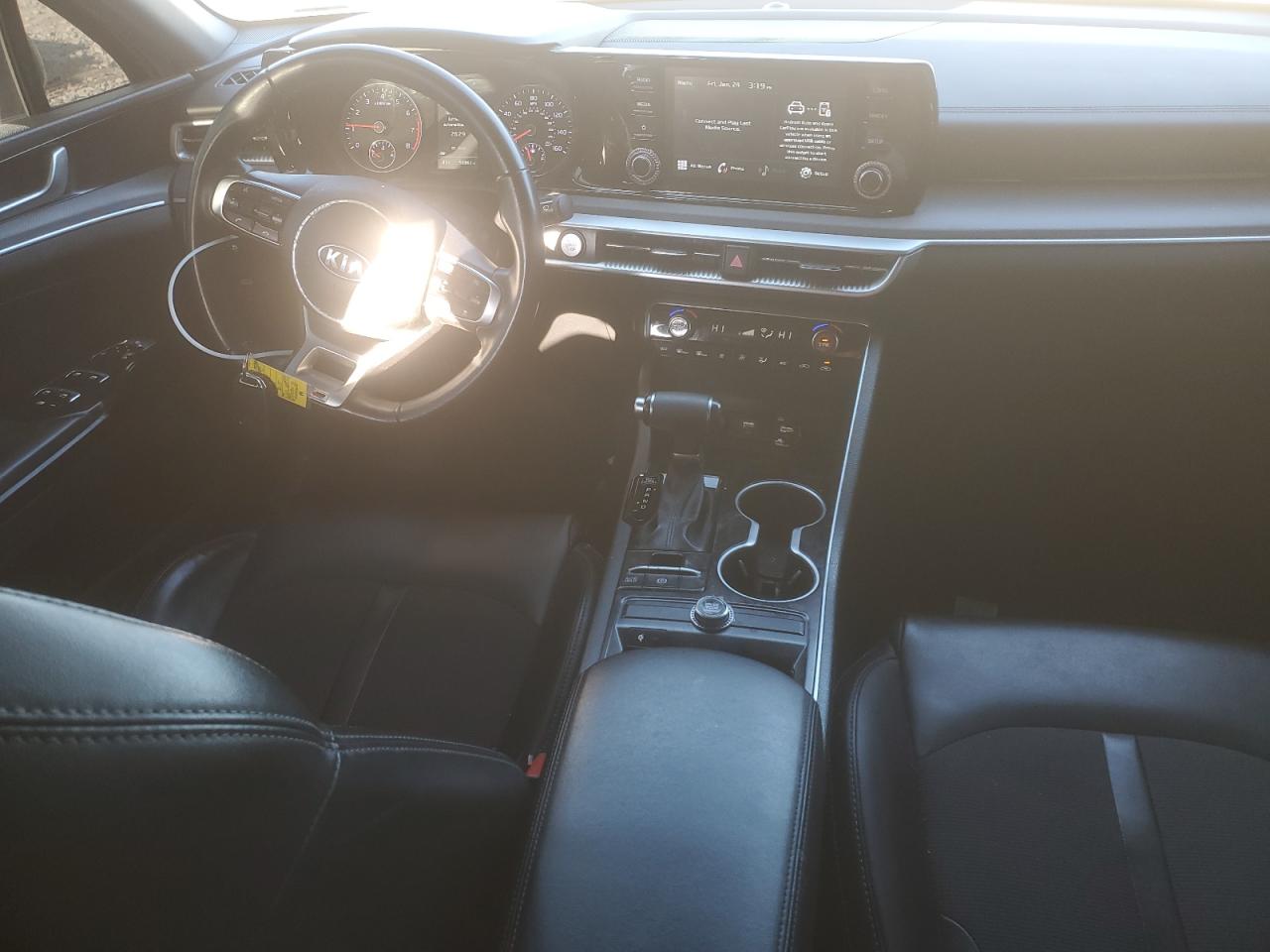 2021 Kia K5 - Image 8