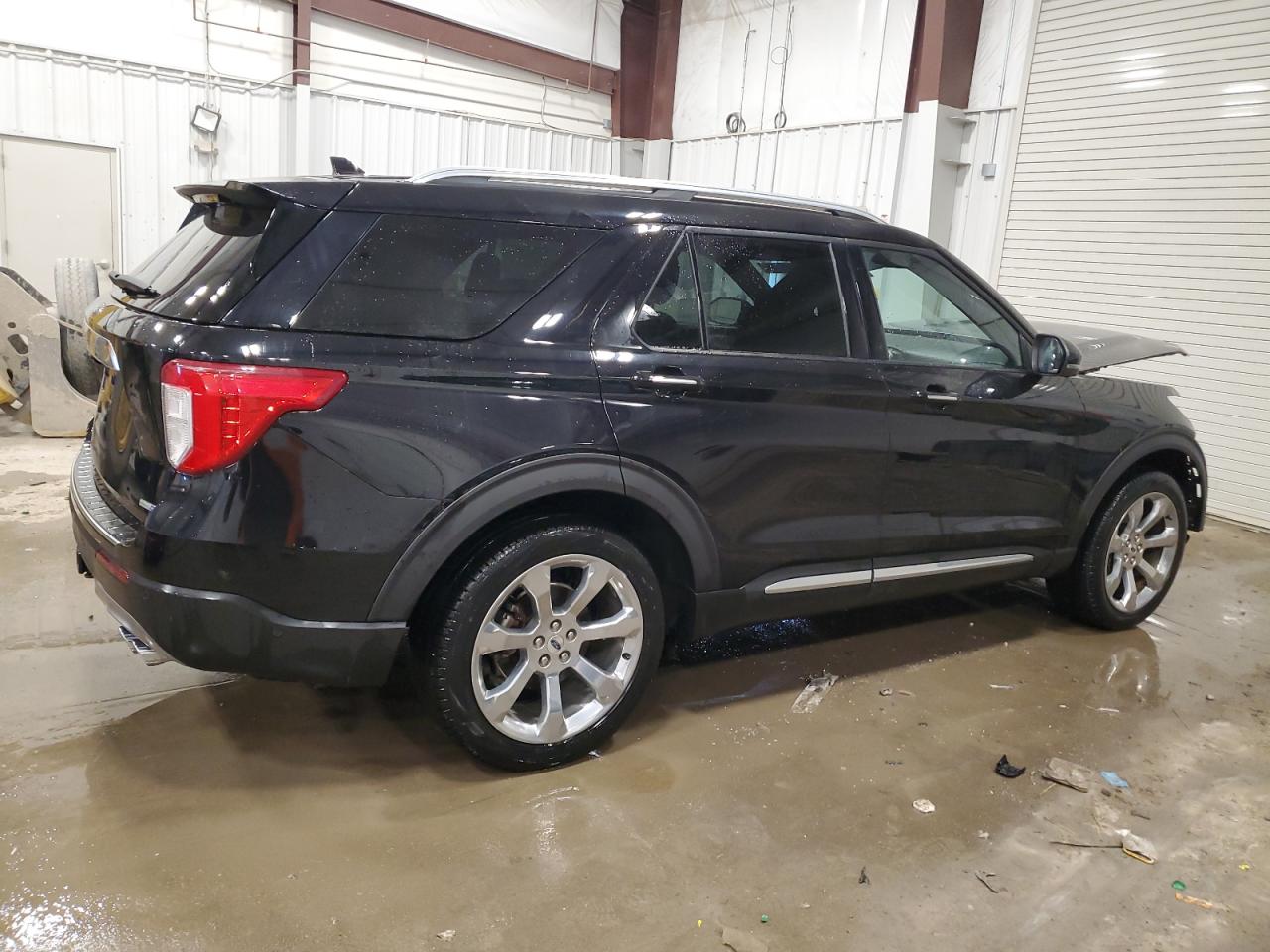 2020 Ford Explorer - Image 3