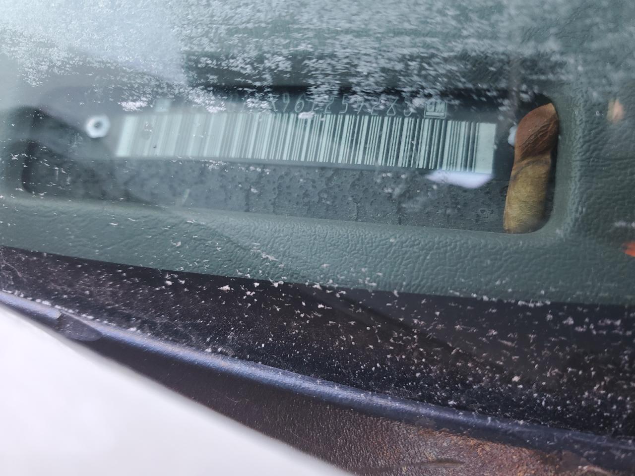 2006 Chevrolet Express - Image 12