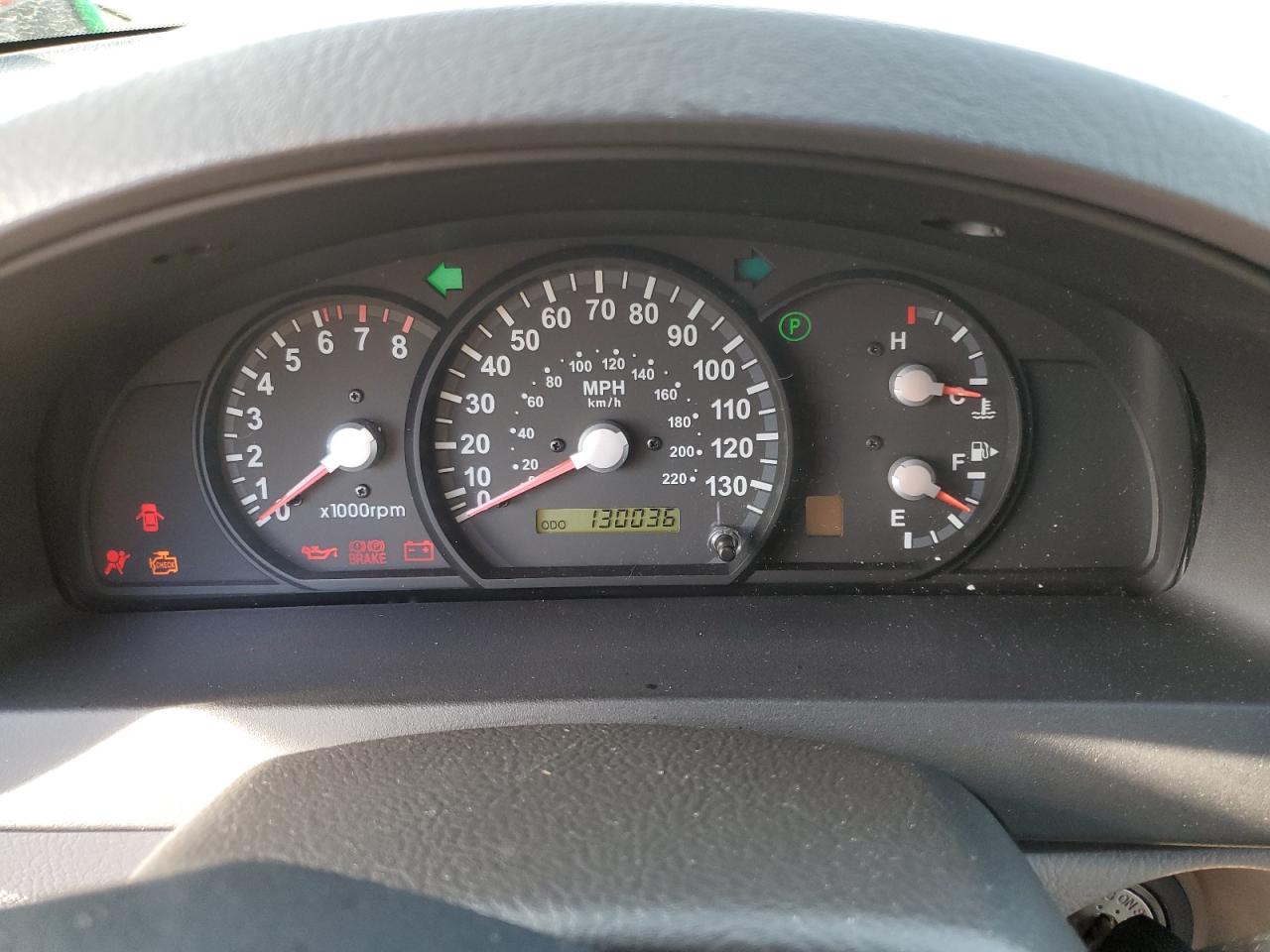 2005 Kia Sorento - Image 9