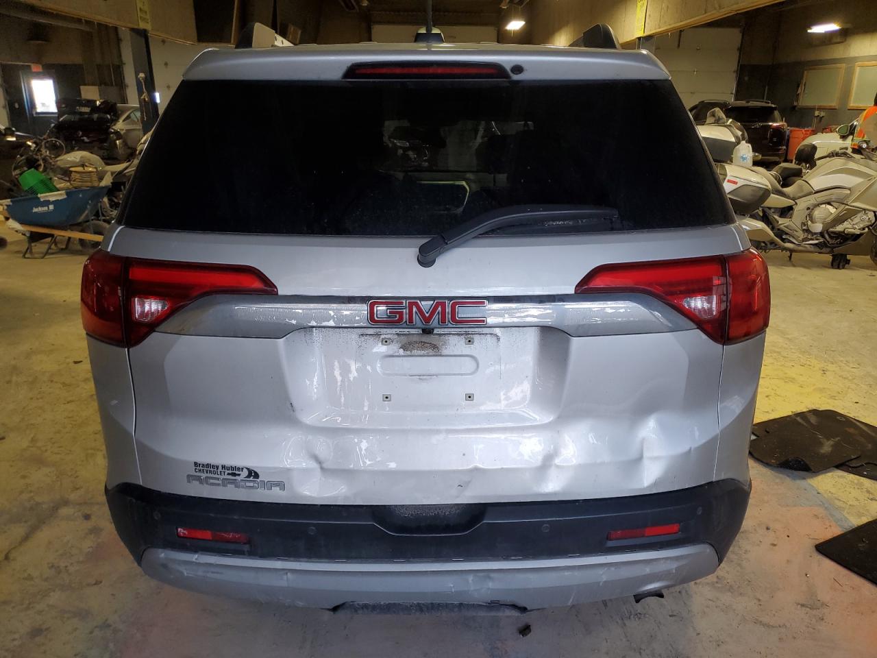 2018 GMC Acadia - Image 6