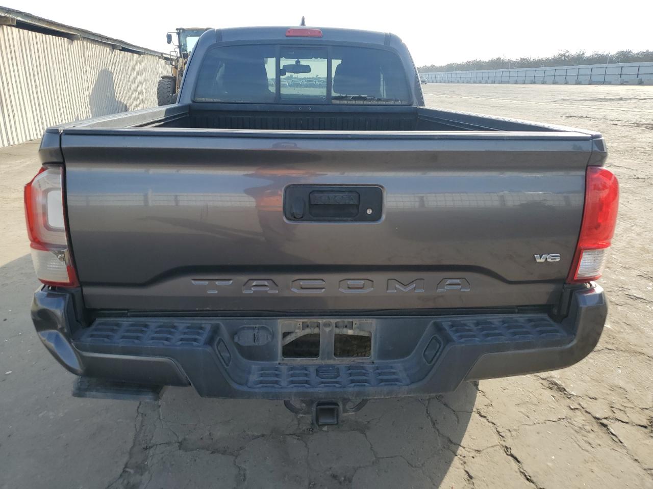 2017 Toyota Tacoma - Image 6