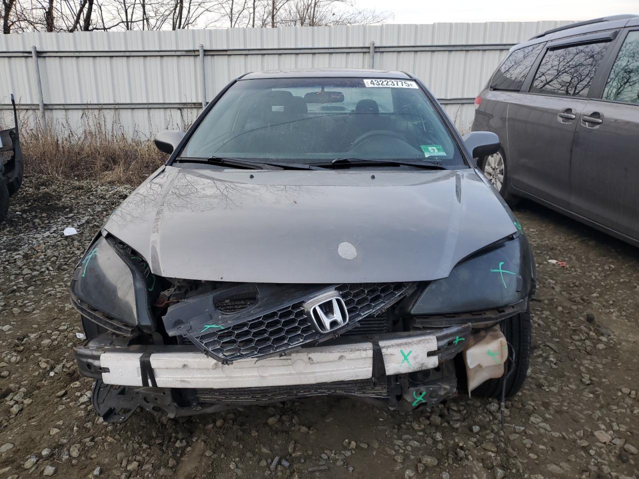 2004 Honda Civic - Image 5
