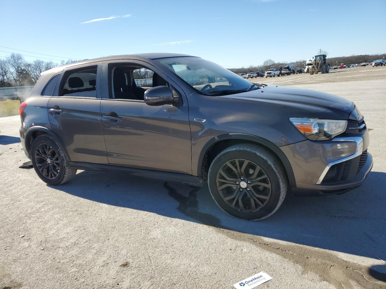 2018 Mitsubishi Outlander - Image 4