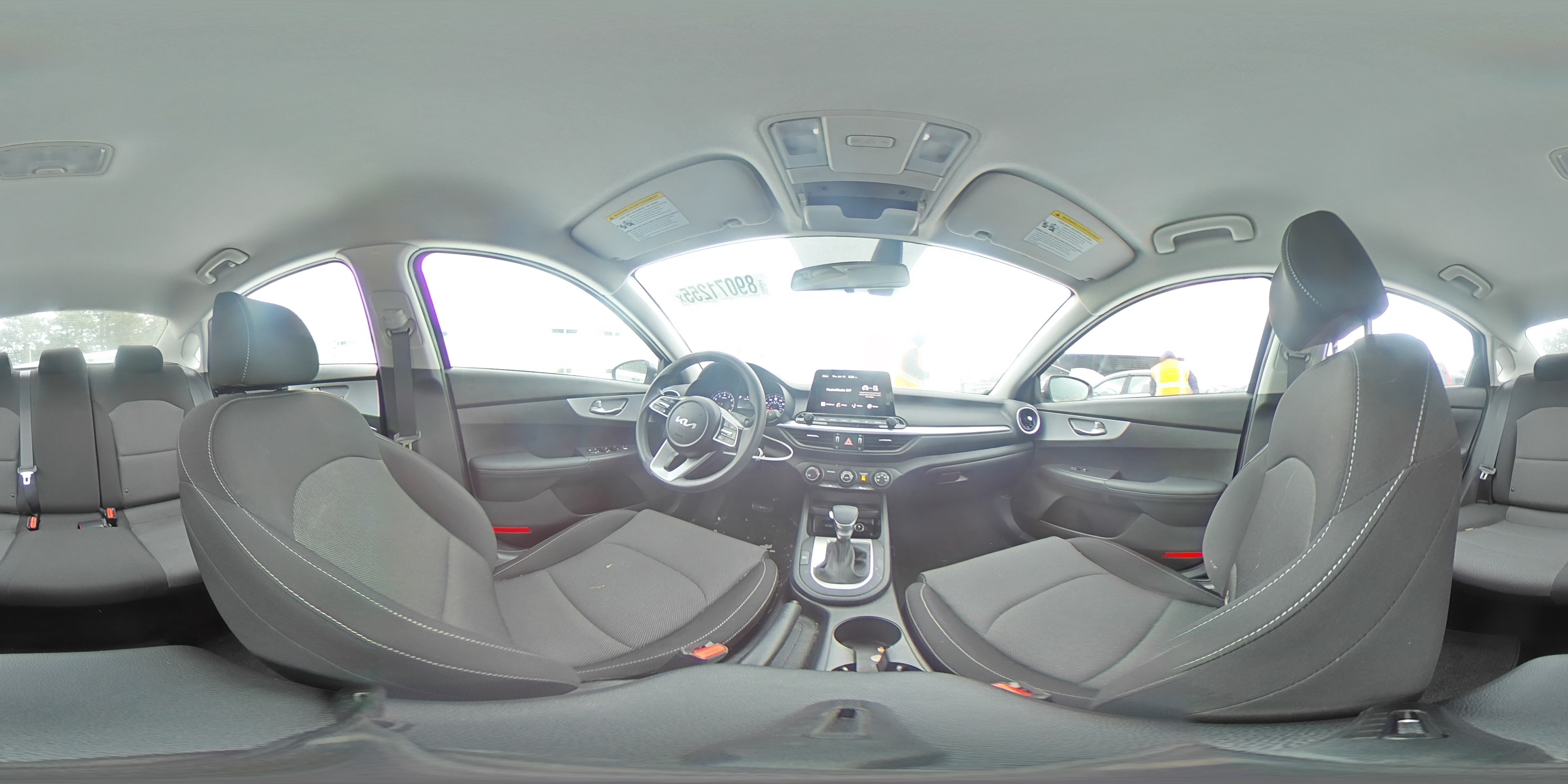 2023 Kia Forte - Image 12