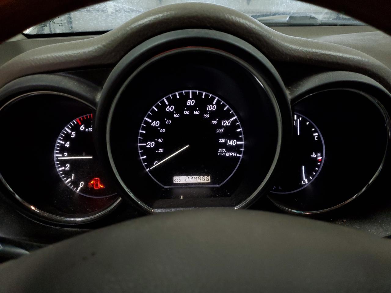 2005 Lexus RX - Image 9