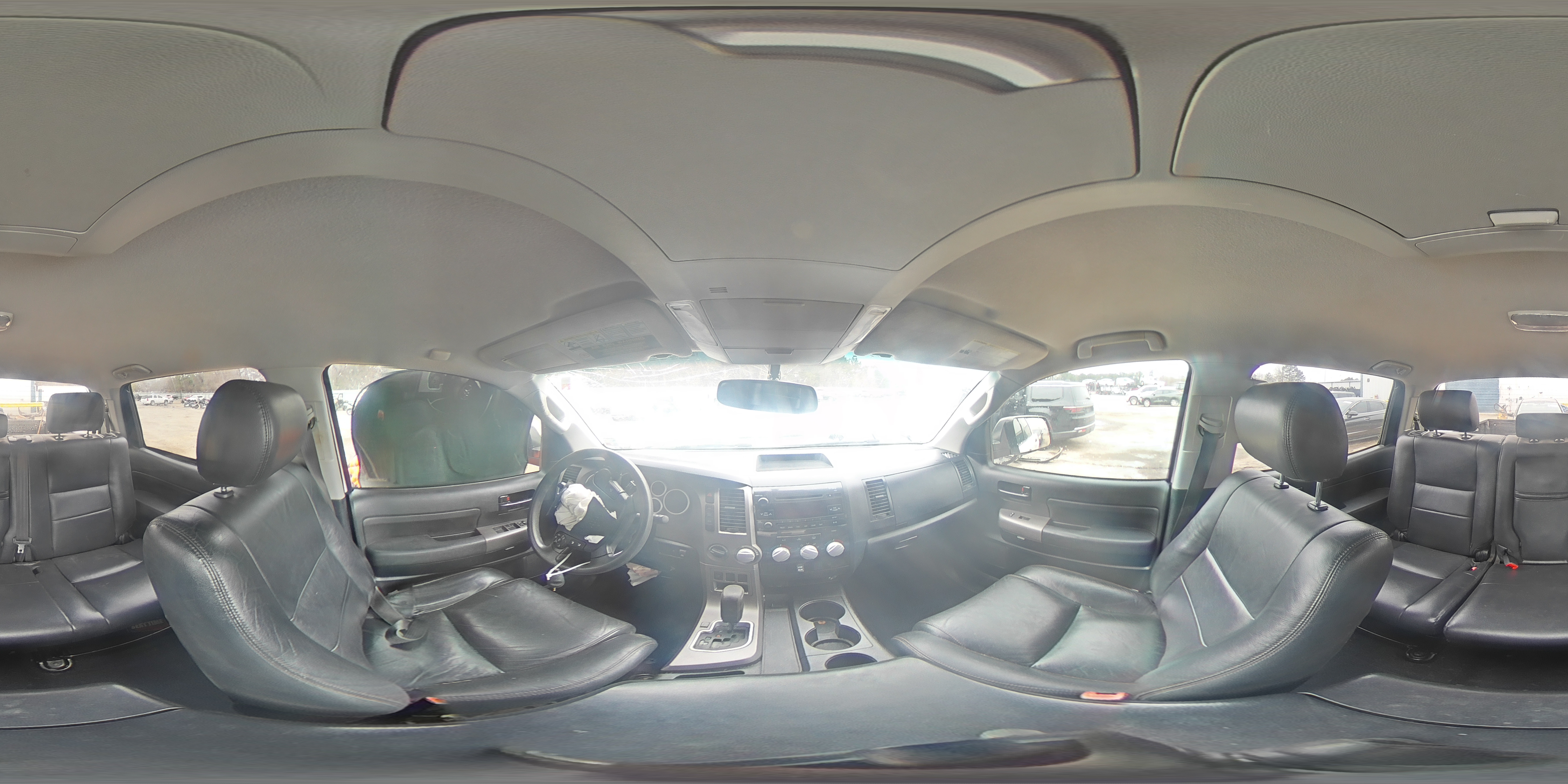 2012 Toyota Tundra - Image 14