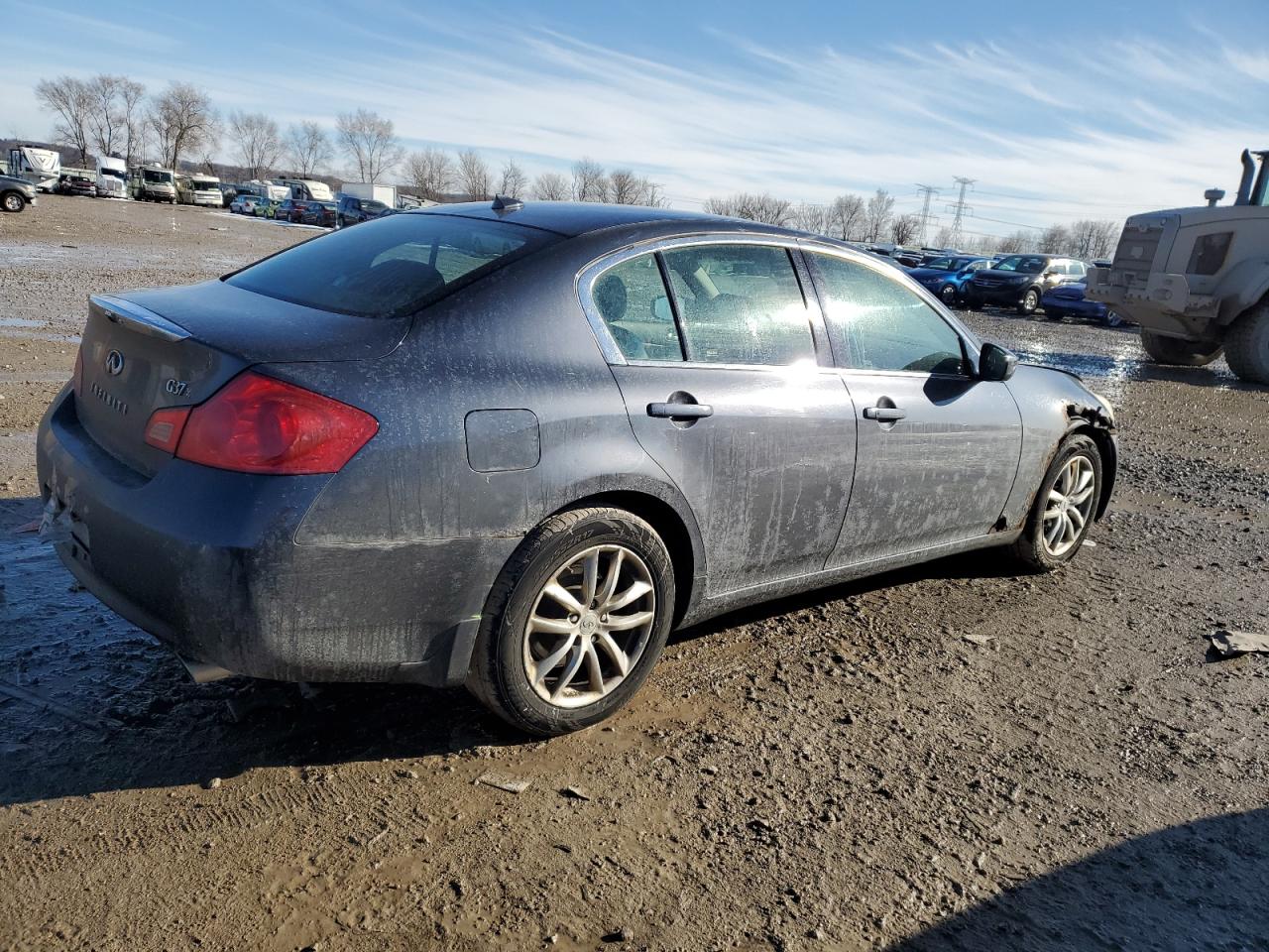 2009 Infiniti G - Image 3