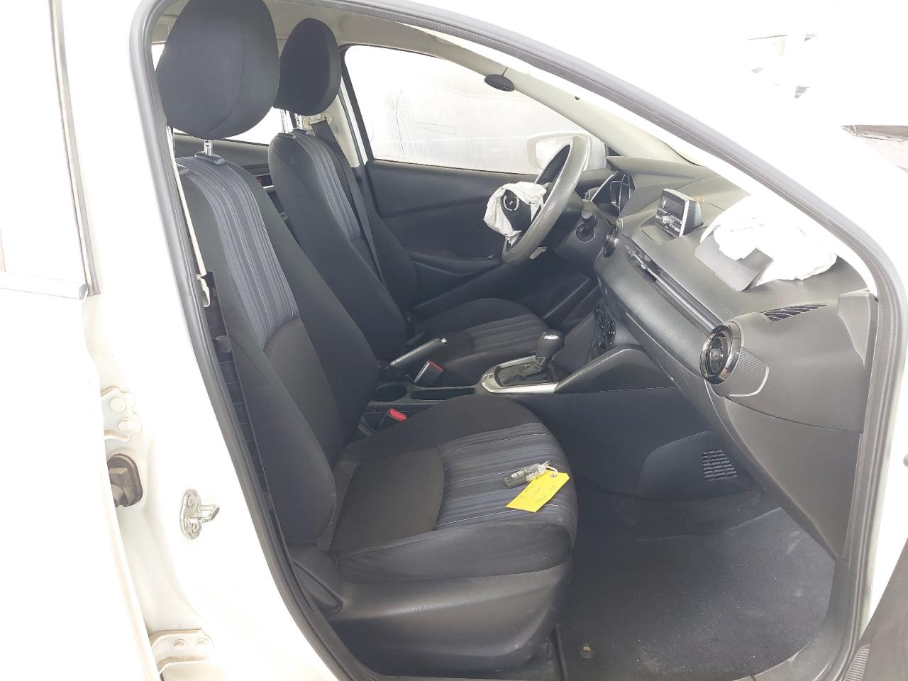 MM7DJAHV9GW182183 - 2016 Bmw 520i - #87517705