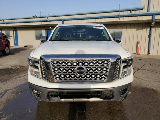  NISSAN TITAN 2017 Білий