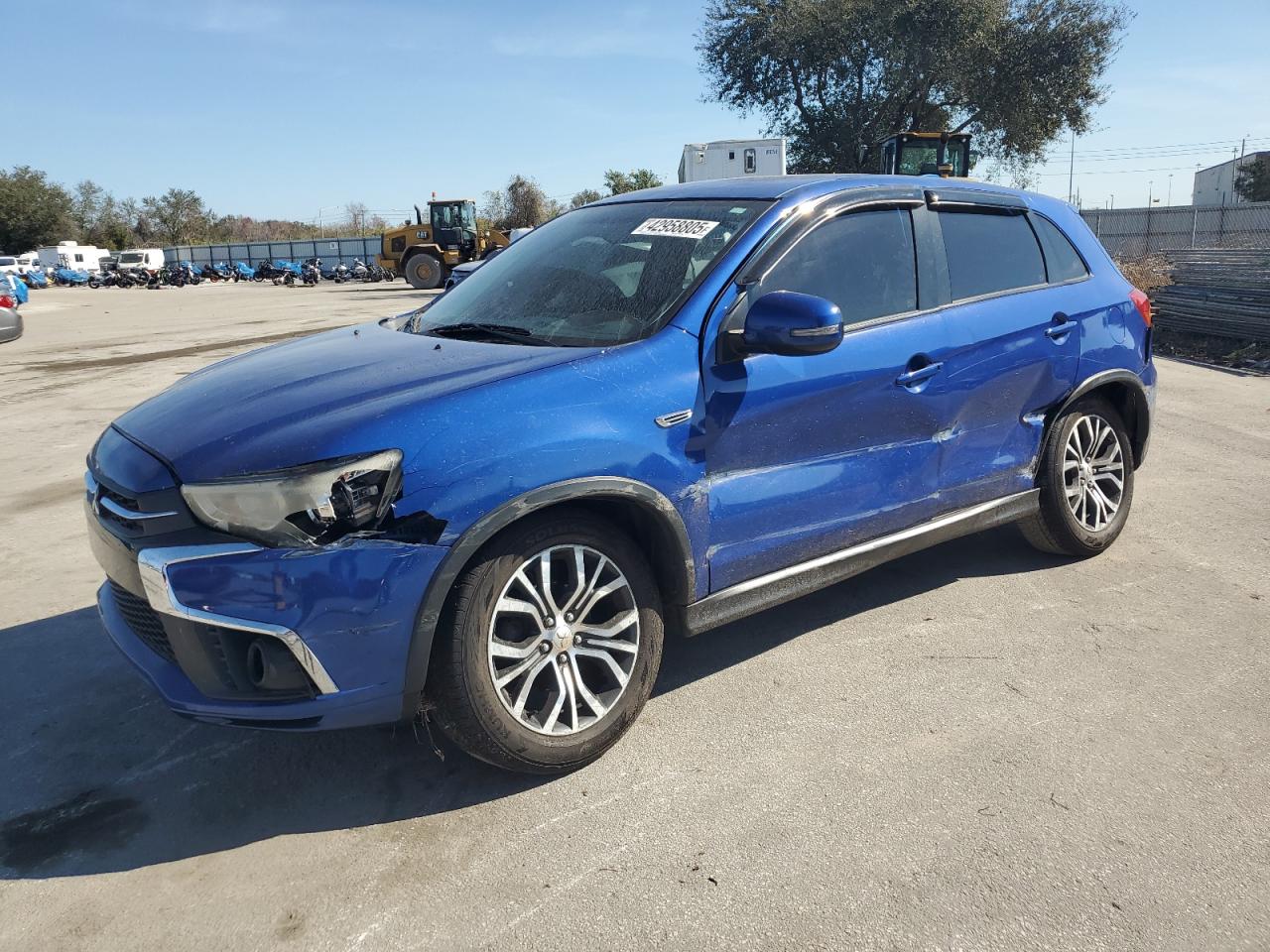 2019 Mitsubishi Outlander - Image 1