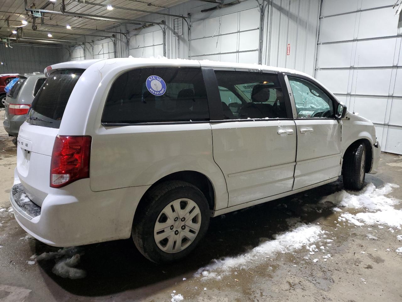 2015 Dodge Caravan - Image 3