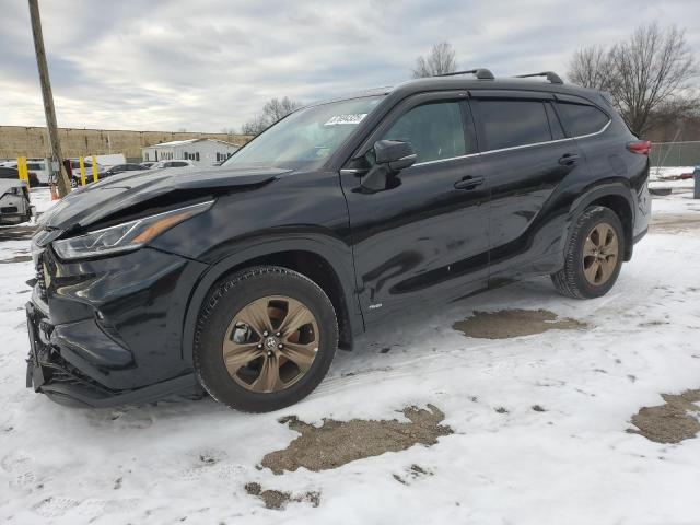 2023 Toyota Highlander Hybrid Bronze Edition