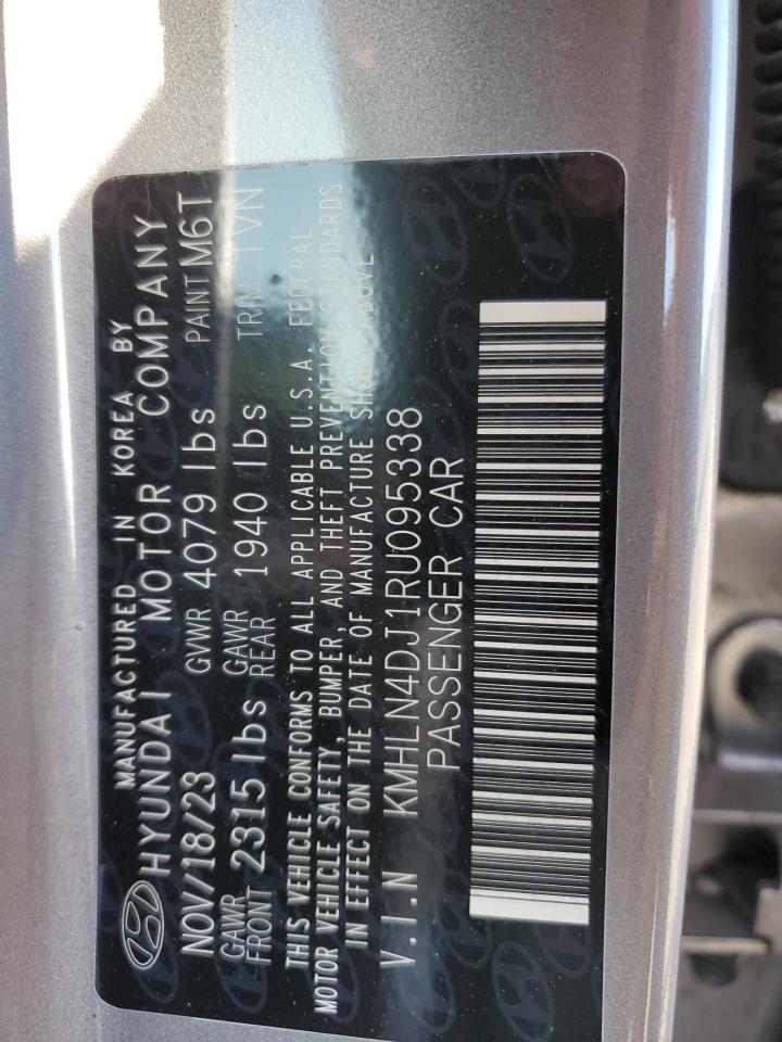 2024 Hyundai Elantra - Image 14
