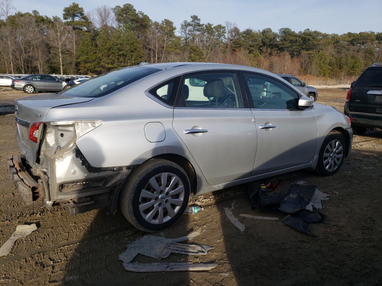 2015 Nissan Sentra - Image 3