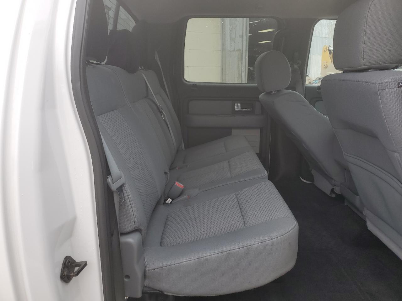 2012 Ford F-150 - Image 10