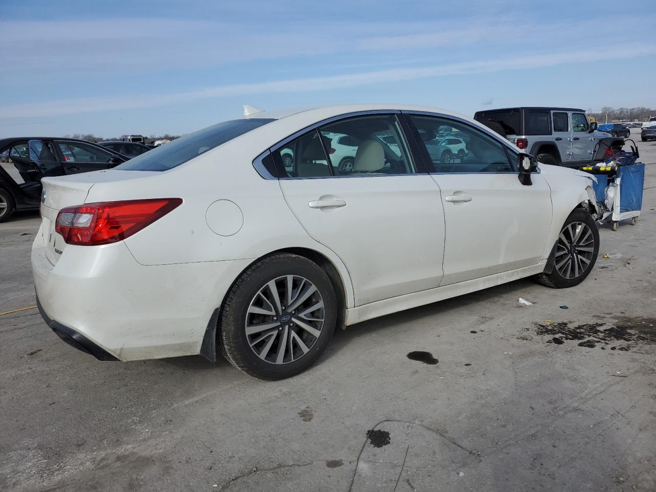 2018 Subaru Legacy - Image 3