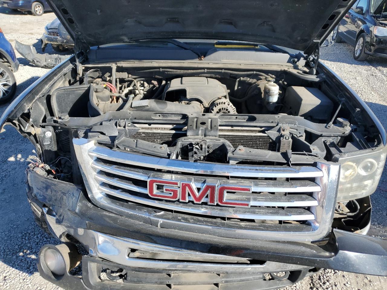2009 GMC Sierra - Image 11