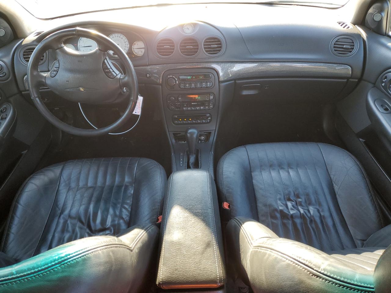 2004 Chrysler 300 - Image 8