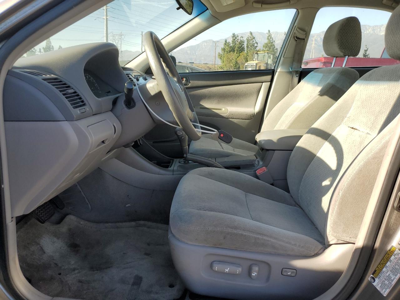 2004 Toyota Camry - Image 7