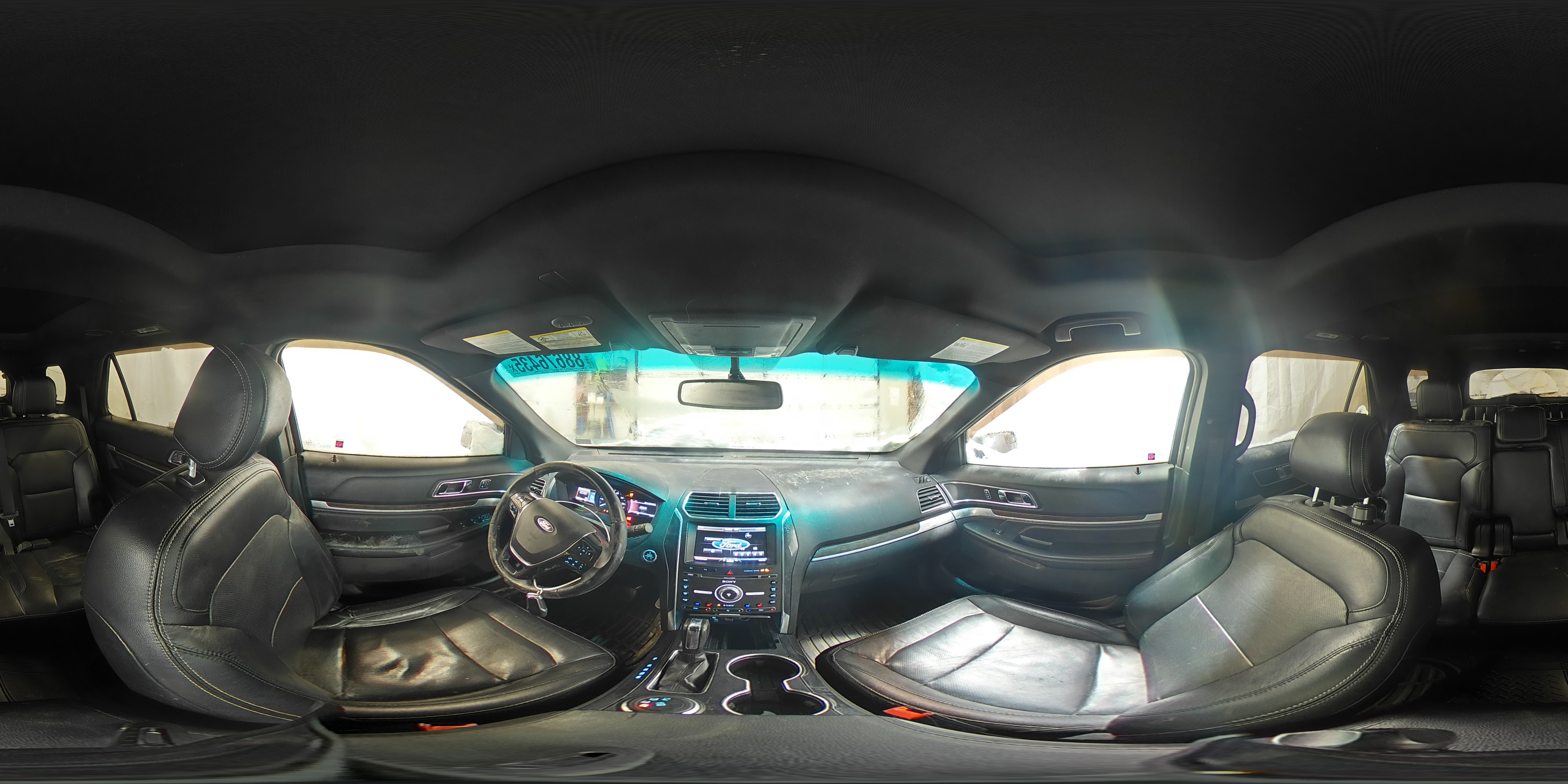 2016 Ford Explorer - Image 13