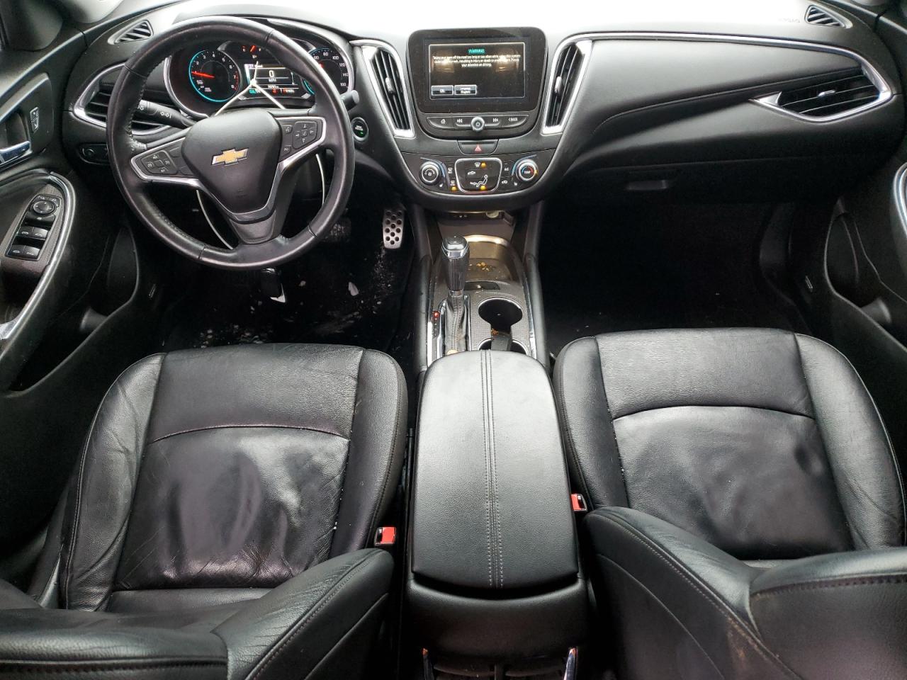 2016 Chevrolet Malibu - Image 8