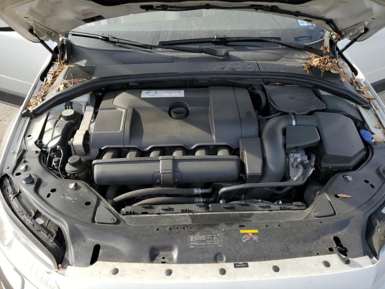2010 Volvo XC70 - Image 12
