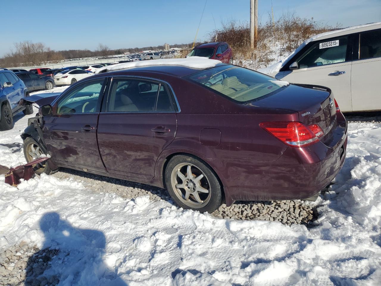 2006 Toyota Avalon - Image 2