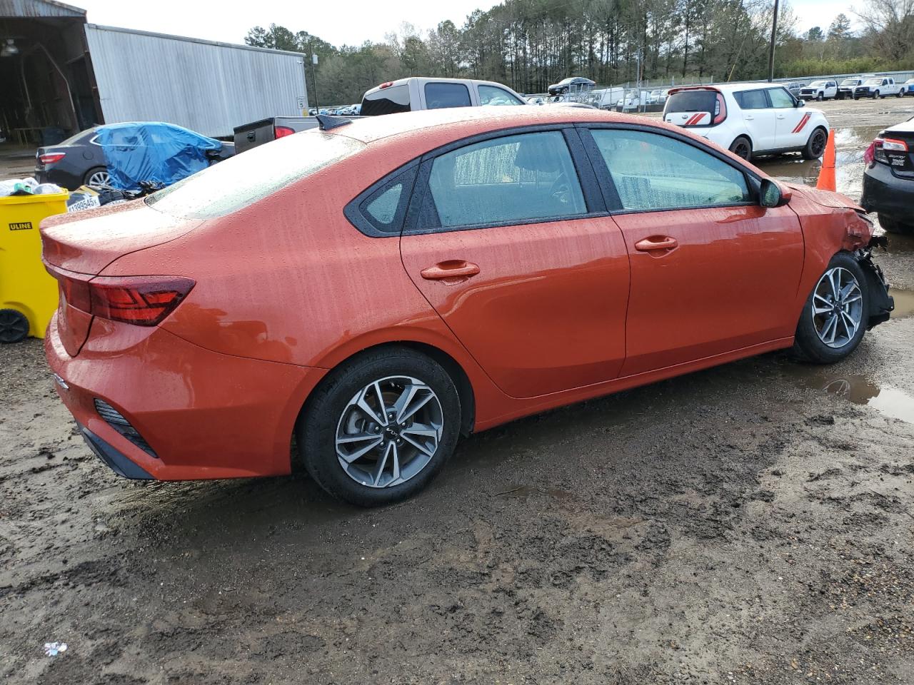 2023 Kia Forte - Image 3
