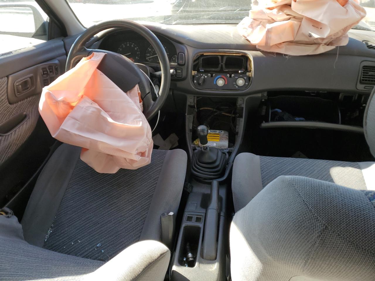 1996 Subaru Impreza - Image 8