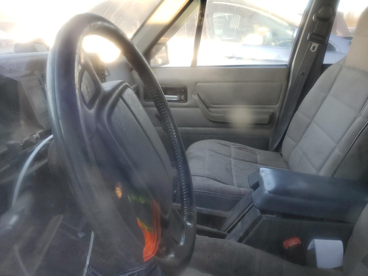 1996 Jeep Grand Cherokee - Image 7