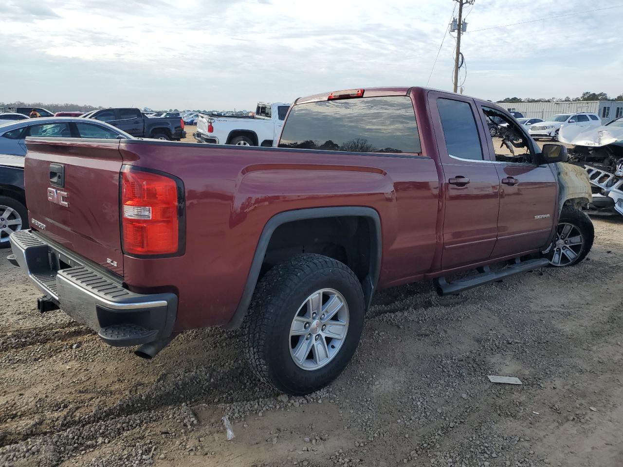 2014 GMC Sierra - Image 3