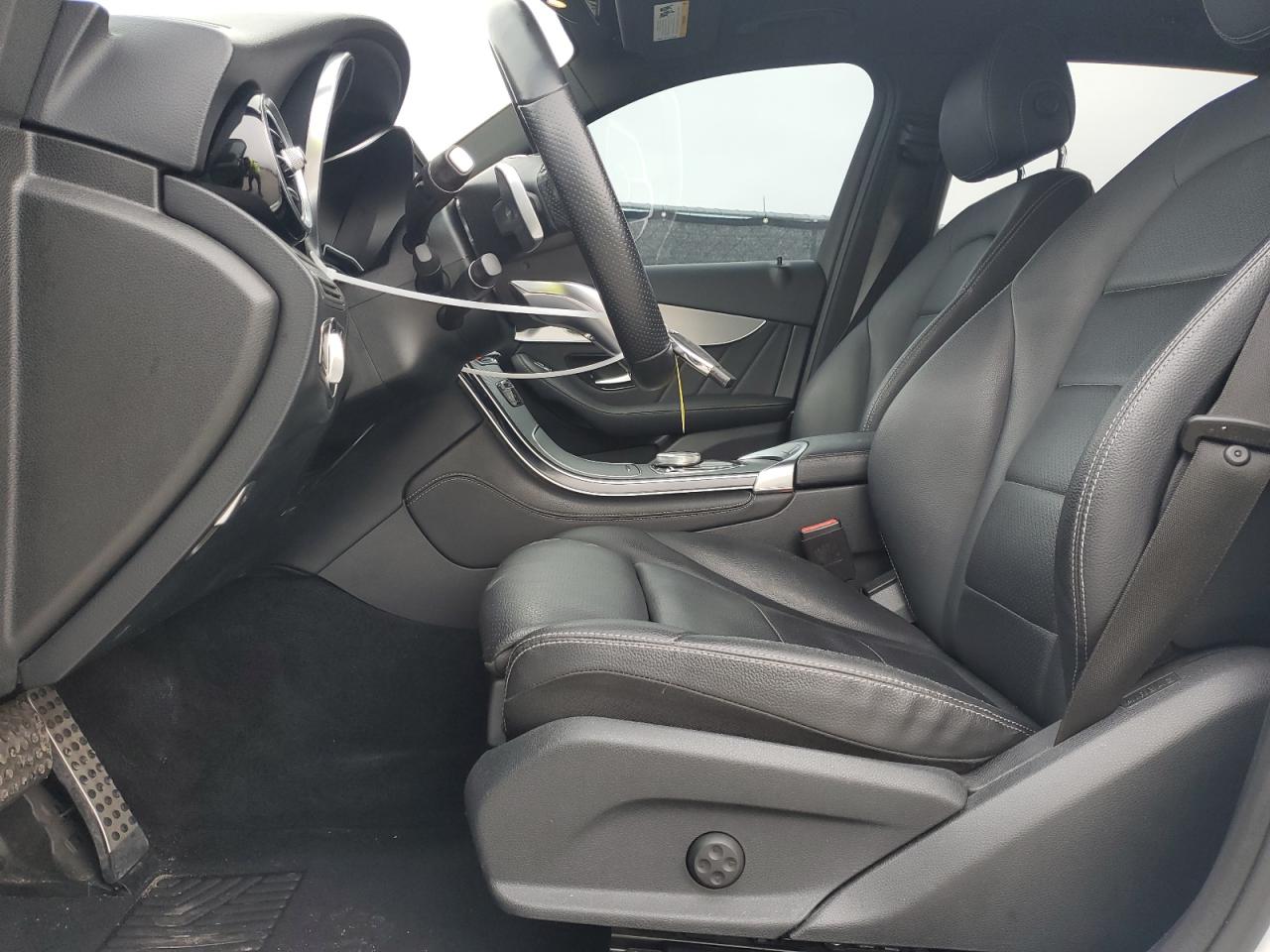 2019 Mercedes-Benz GLC - Image 7