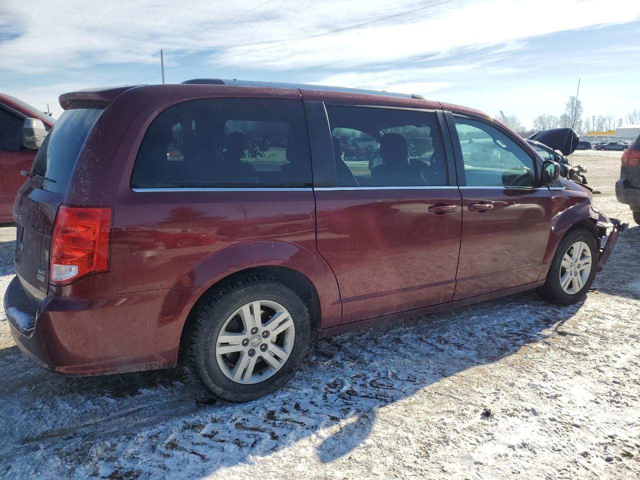 2018 Dodge Caravan - Image 3