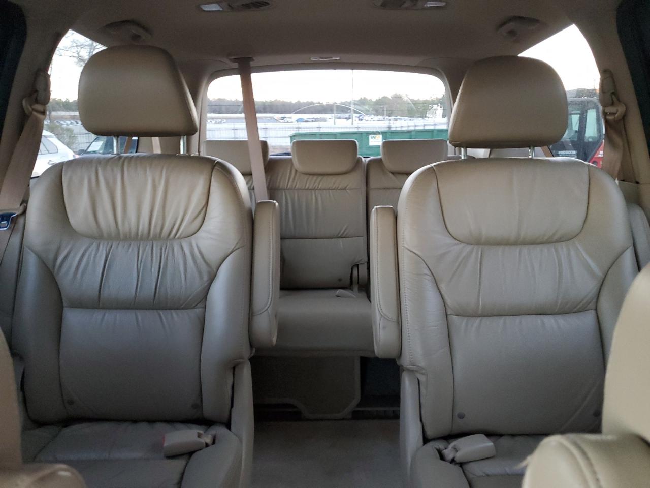2007 Honda Odyssey - Image 10