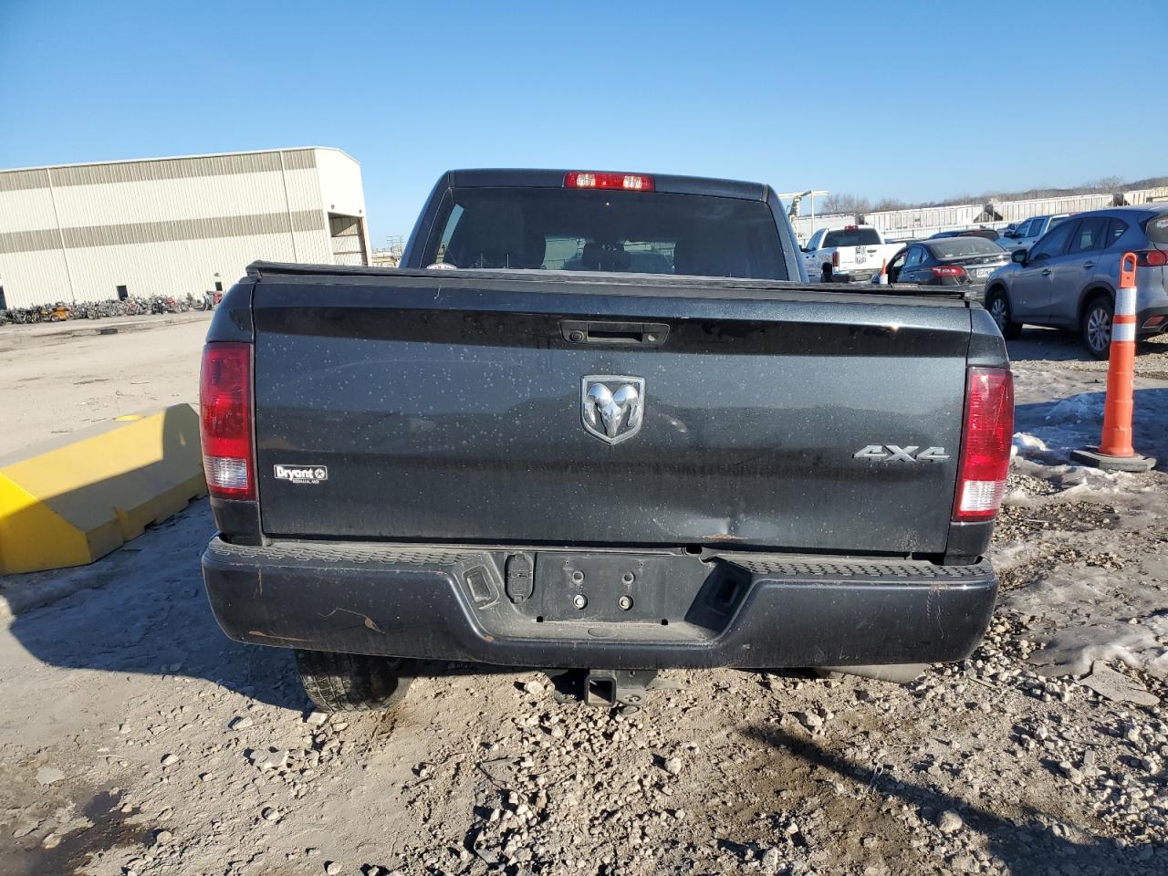 2018 RAM 1500 - Image 6