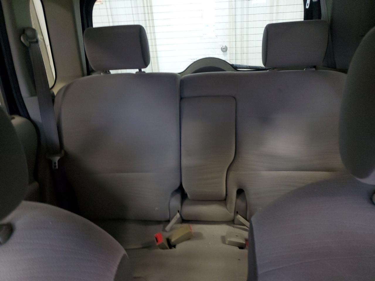 2009 Nissan Cube - Image 10